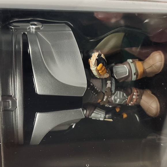 Funko Pop Star Wars The Mandalorian #585 Vinyl figurine - Collectible - Picture 10 of 16